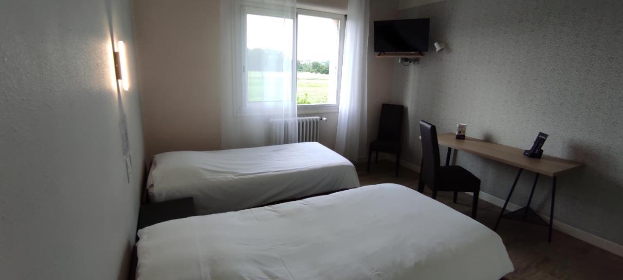 Hostellerie Du Parc Labarthe-Inard Kültér fotó