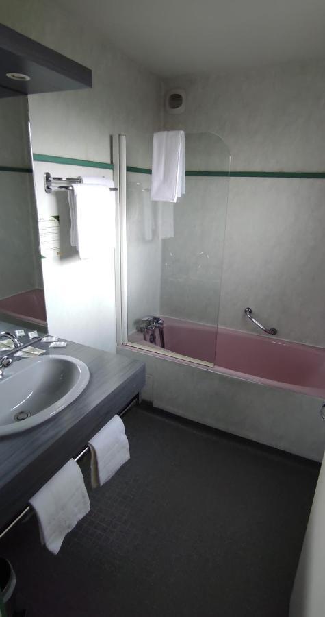 Hostellerie Du Parc Labarthe-Inard Kültér fotó