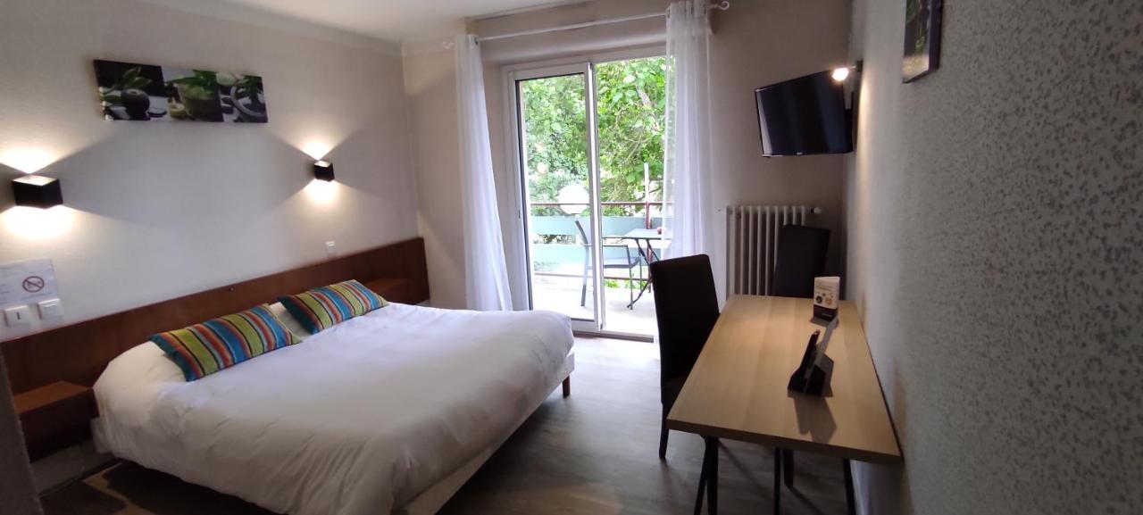 Hostellerie Du Parc Labarthe-Inard Kültér fotó