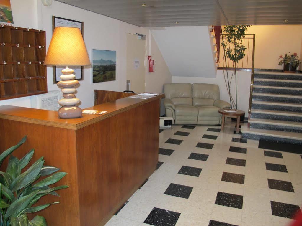 Hostellerie Du Parc Labarthe-Inard Kültér fotó