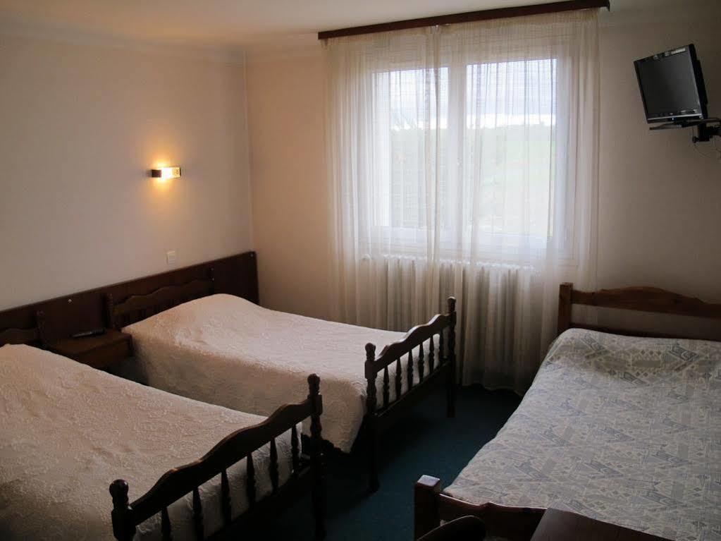 Hostellerie Du Parc Labarthe-Inard Kültér fotó